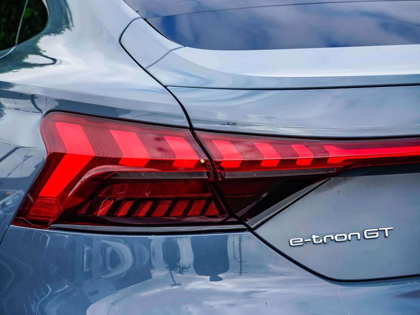 Certified 2022 Audi e-tron GT Prestige w/ Prestige Package image 9