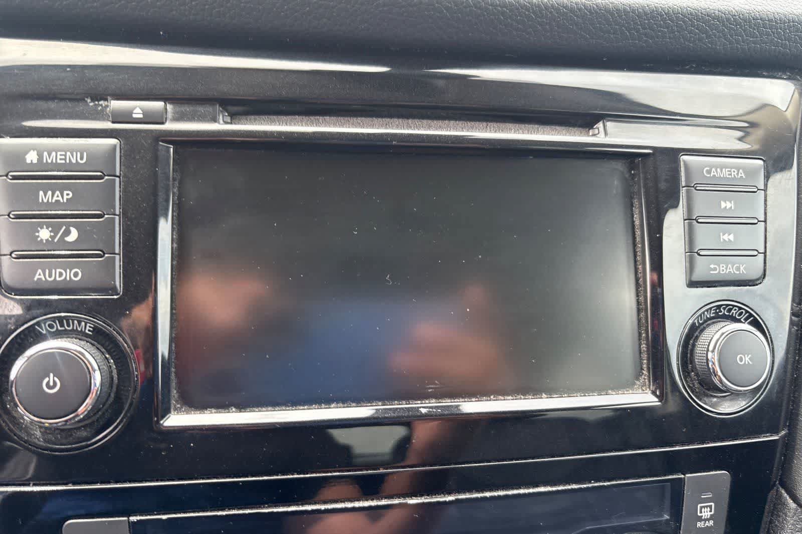 Used 2019 Nissan Rogue SL FWD image 19