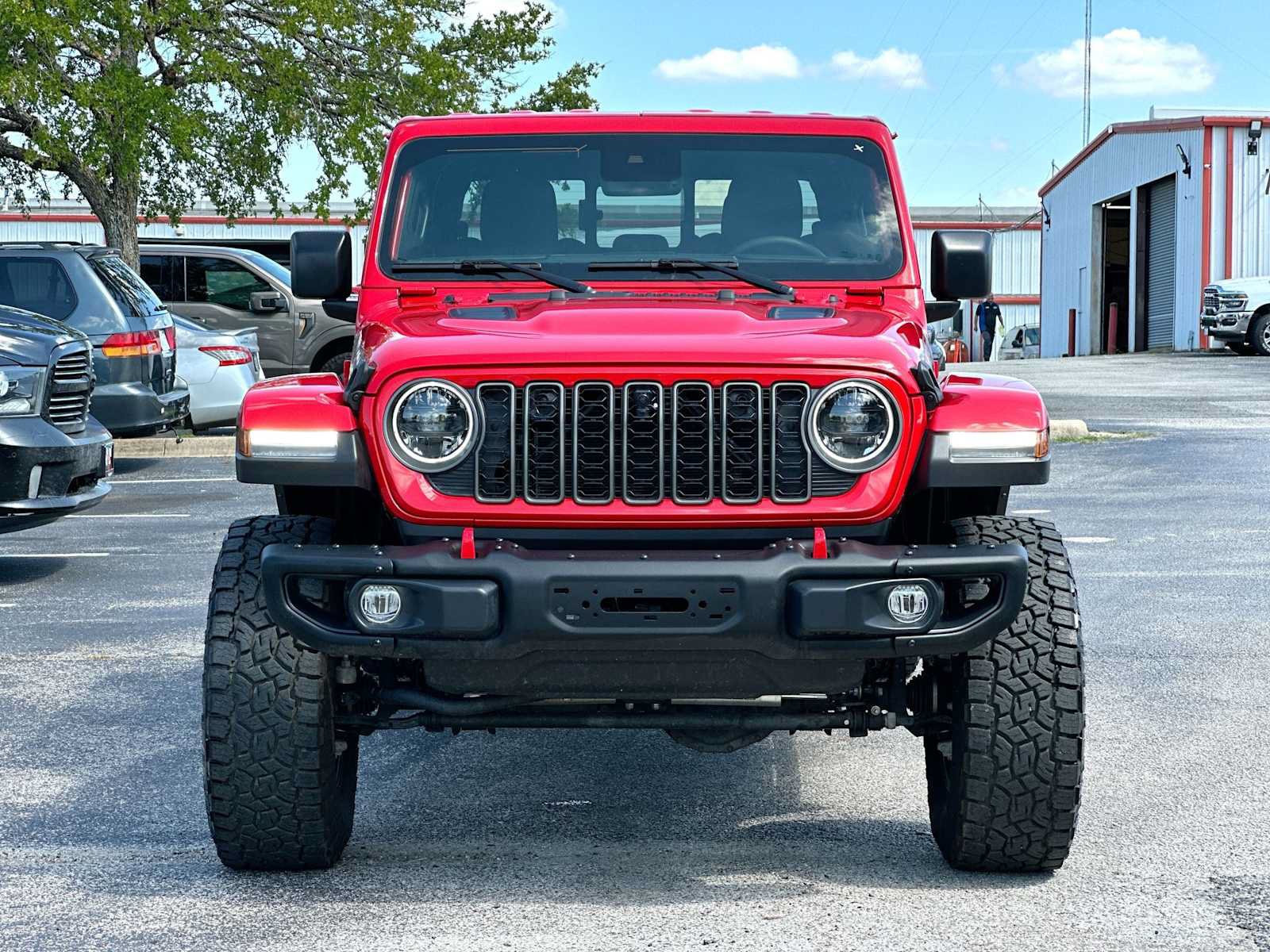 Used 2025 Jeep Gladiator Rubicon AWD/4WD image 10