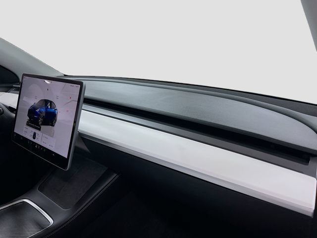 Used 2024 Tesla Model Y Long Range AWD/4WD image 30
