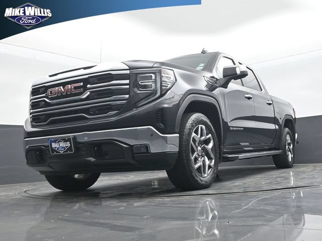 Used 2023 GMC Sierra 1500 SLT w/ SLT Premium Package AWD/4WD image 19