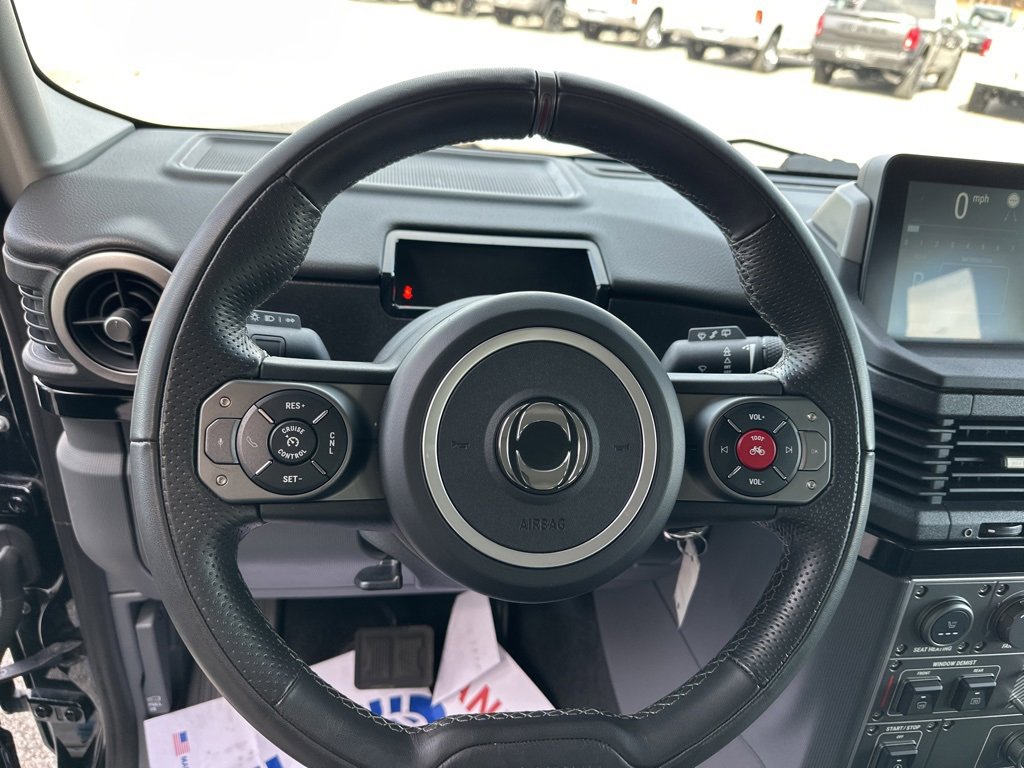 Used 2024 INEOS Grenadier Fieldmaster Edition image 11