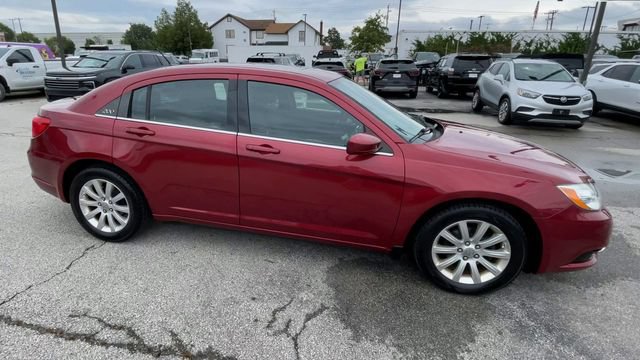 Used 2012 Chrysler 200 Touring w/ Sun/Sound Group FWD image 3