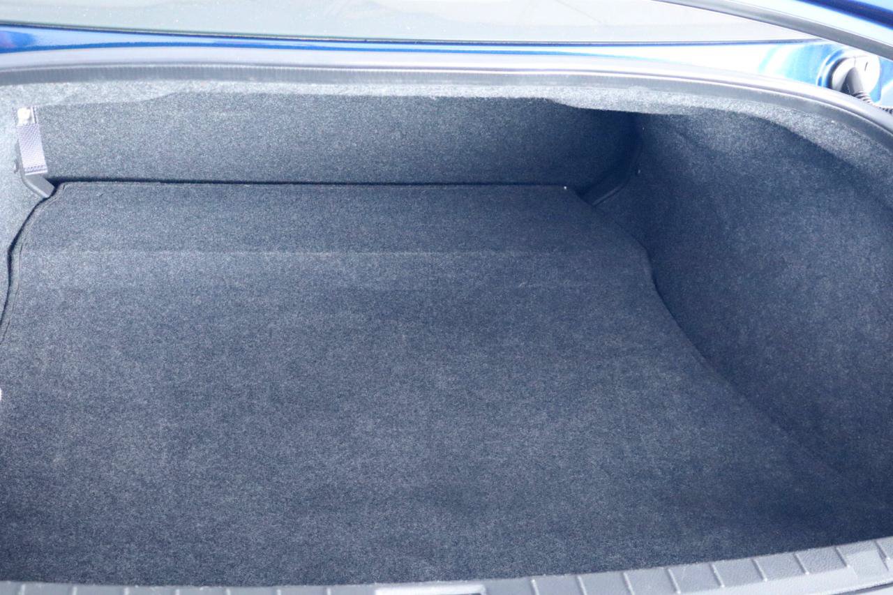 Used 2019 INFINITI Q60 3.0t Luxe w/ Essential Package AWD/4WD image 32