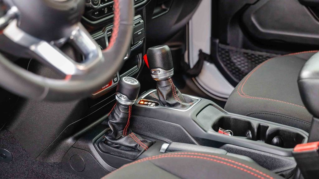 Used 2023 Jeep Gladiator Rubicon w/ Trailer Tow Package image 24