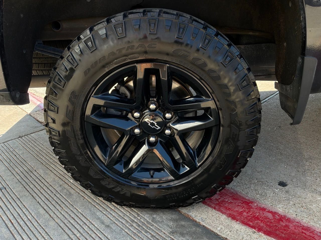 Used 2023 Chevrolet Silverado 1500 LT Trail Boss w/ Protection Package AWD/4WD image 9