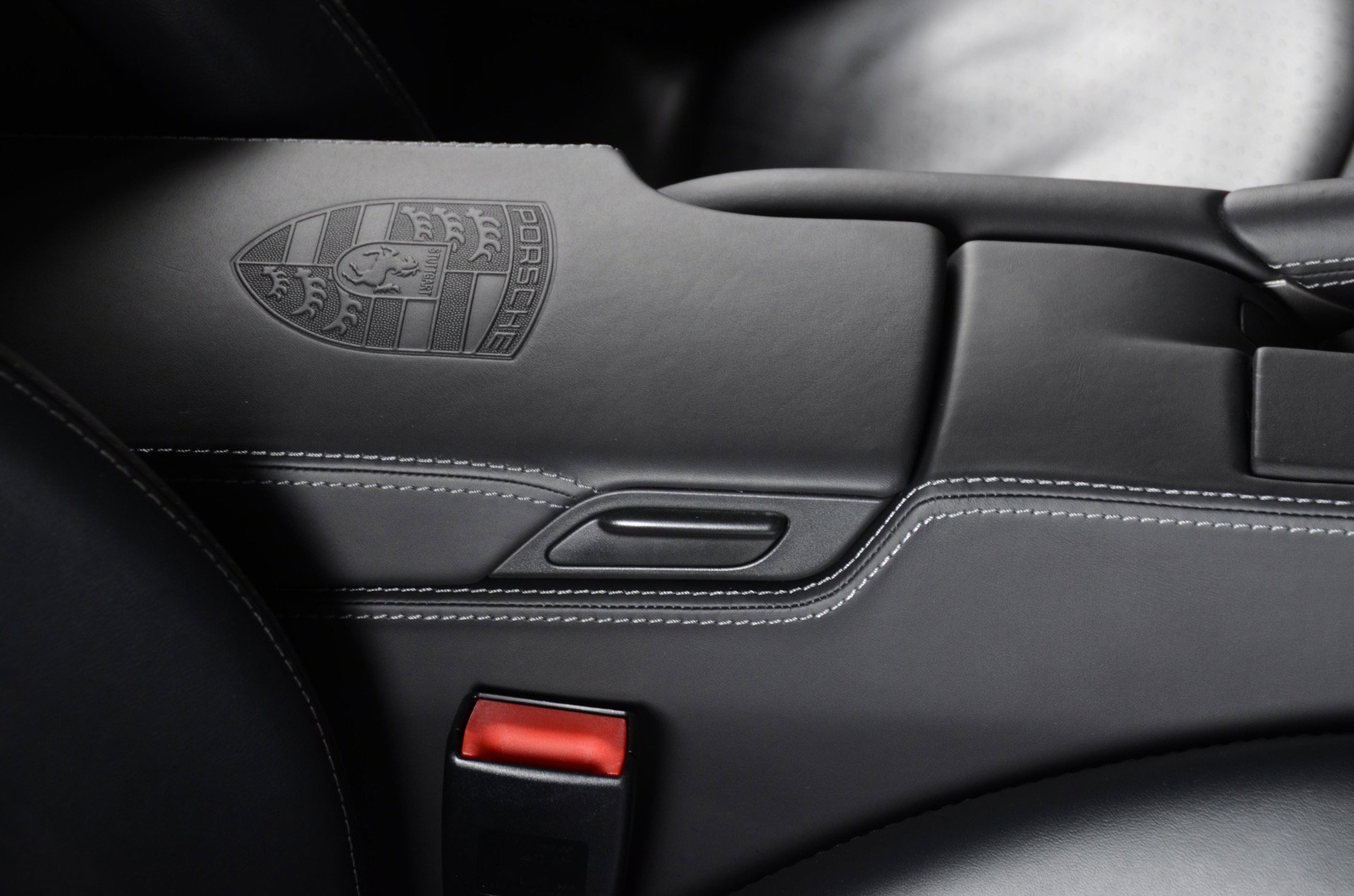 Used 2010 Porsche 911 Carrera 4S image 16