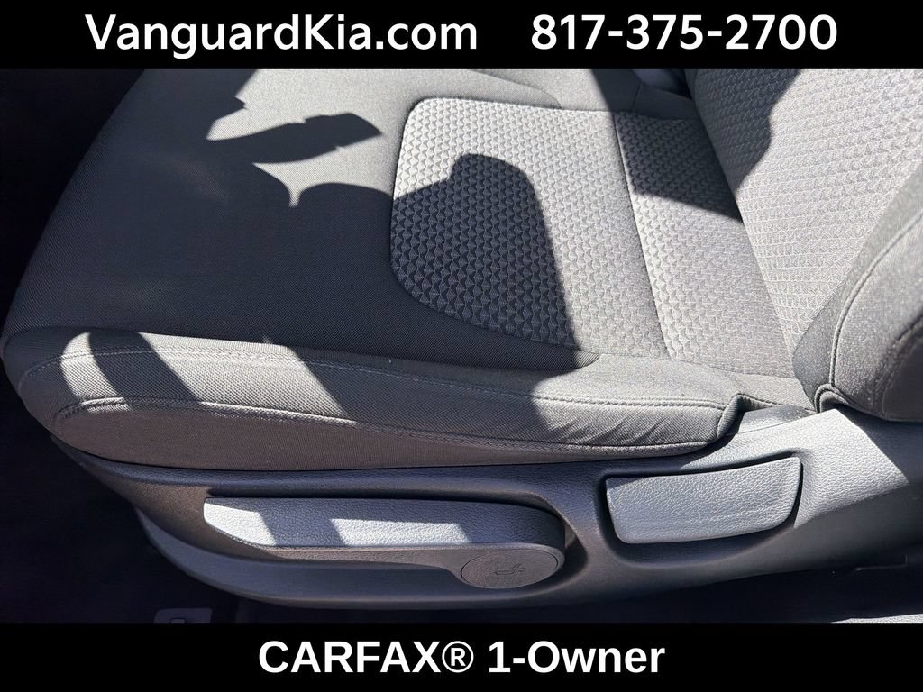 Certified 2024 Kia Sportage LX FWD image 16