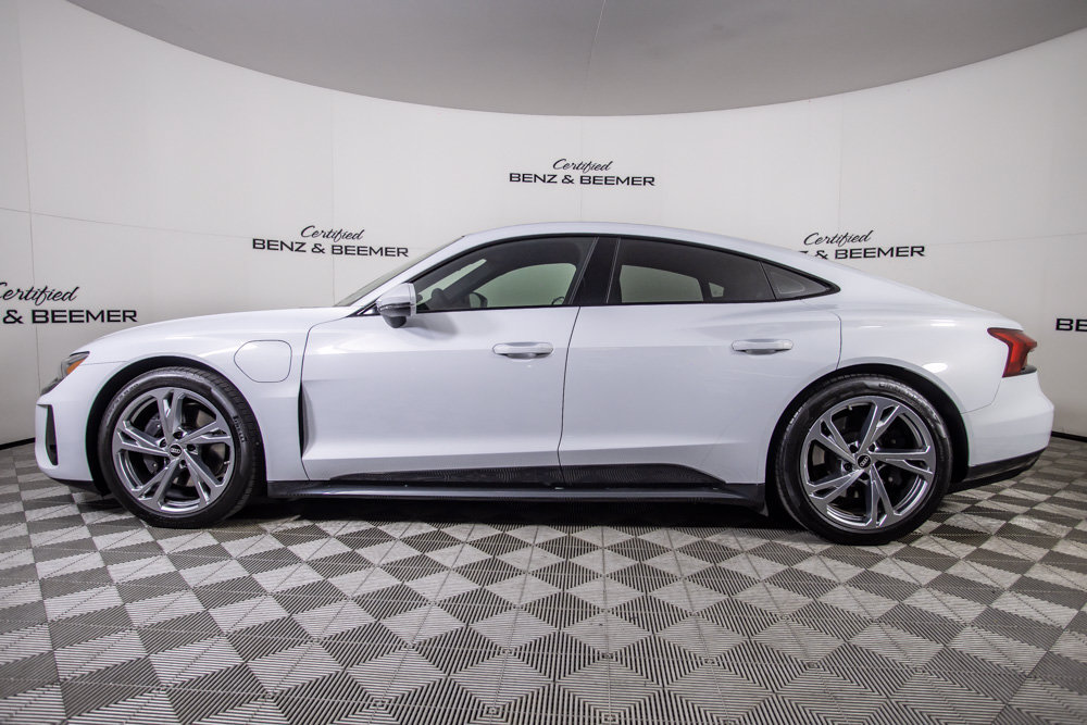 Used 2023 Audi e-tron GT Premium Plus AWD/4WD image 10