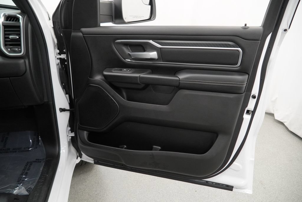 Used 2025 RAM 1500 Big Horn AWD/4WD image 44