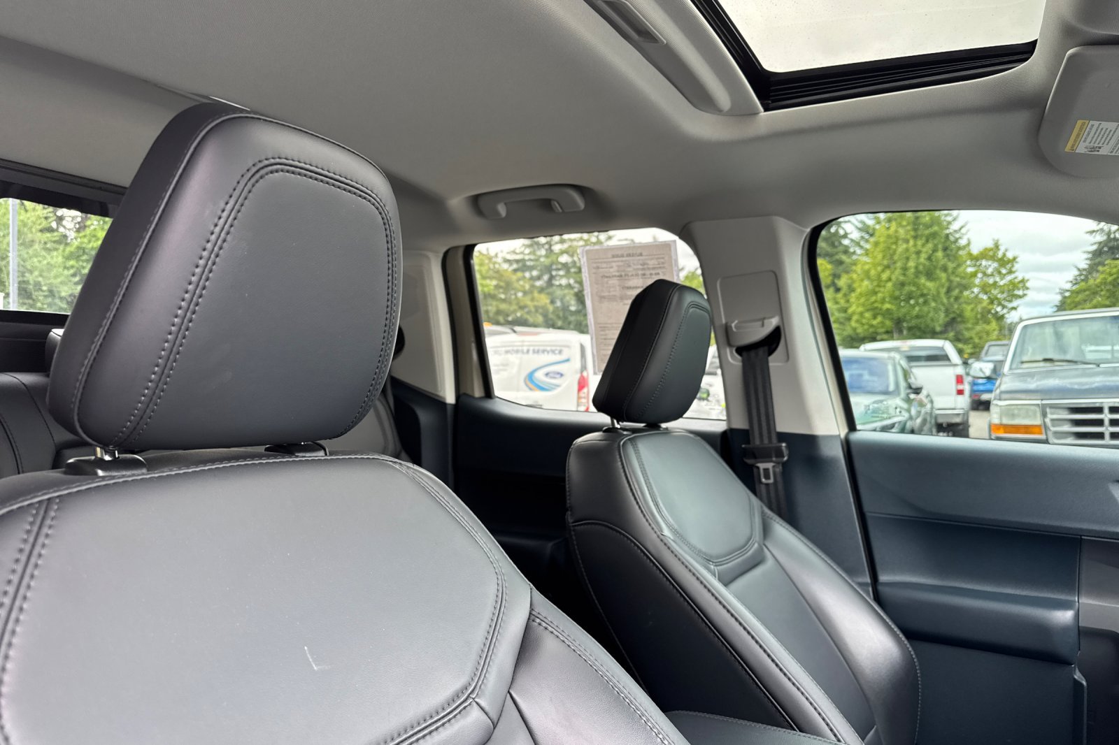 Used 2024 Ford Maverick Lariat w/ Black Appearance Package AWD/4WD image 16