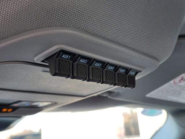 New 2024 Ford F550 4x4 Regular Cab Super Duty image 18