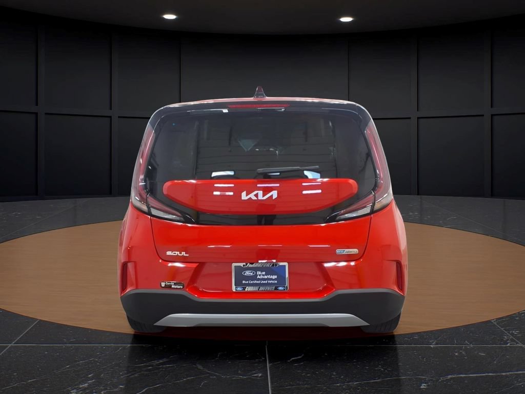 Used 2025 Kia Soul EX FWD image 5