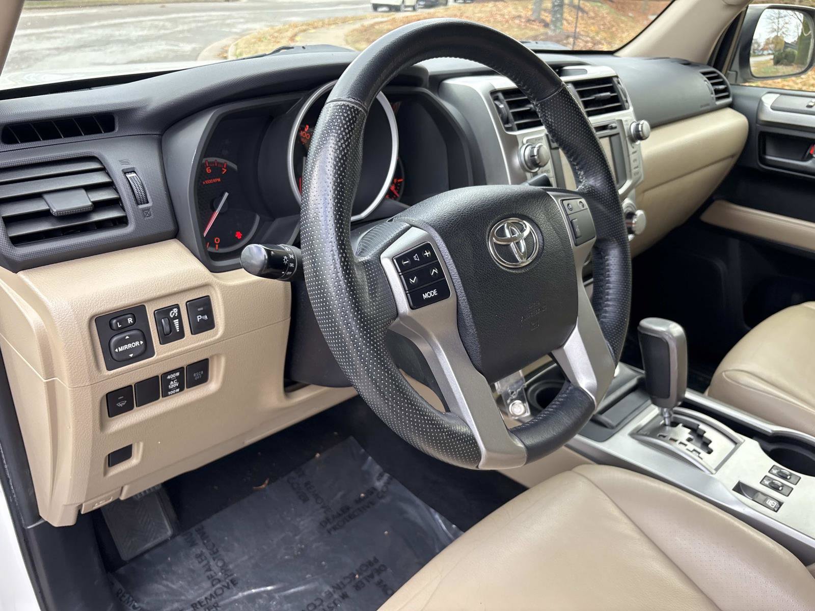 Used 2013 Toyota 4Runner SR5 image 16