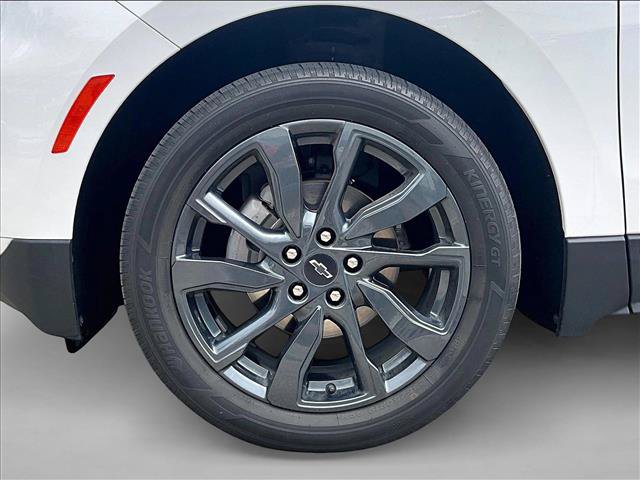 Used 2023 Chevrolet Equinox RS FWD image 10