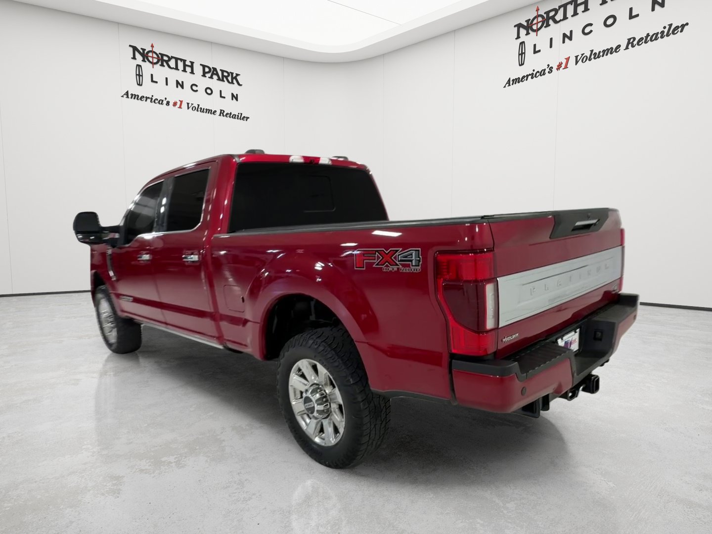 Used 2020 Ford F250 Platinum w/ FX4 Off-Road Package AWD/4WD image 7