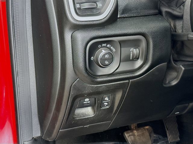 Used 2021 RAM 1500 Big Horn image 10