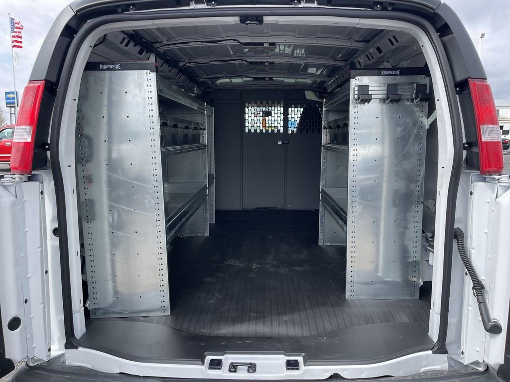 New 2026 Chevrolet Express 2500 w/ Driver Convenience Package RWD image 12