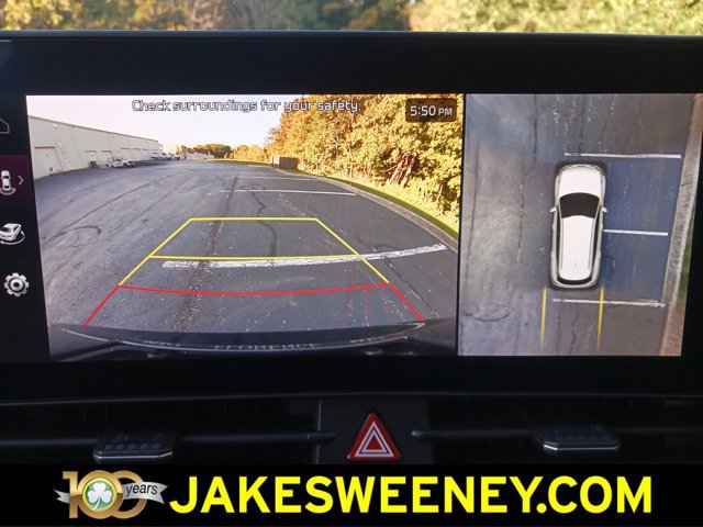 Used 2025 Kia Sportage SX image 22