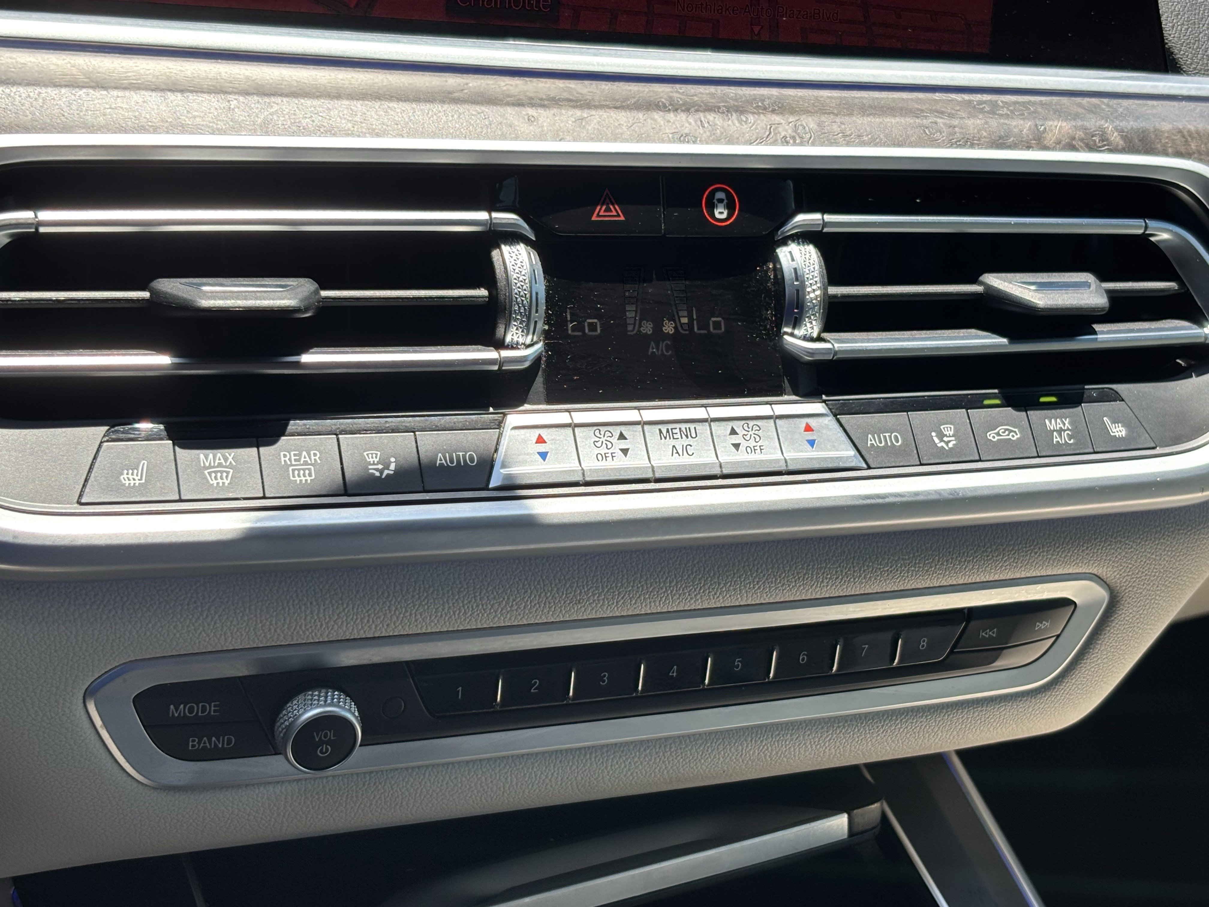Used 2022 BMW X5 sDrive40i w/ Premium Package RWD image 29