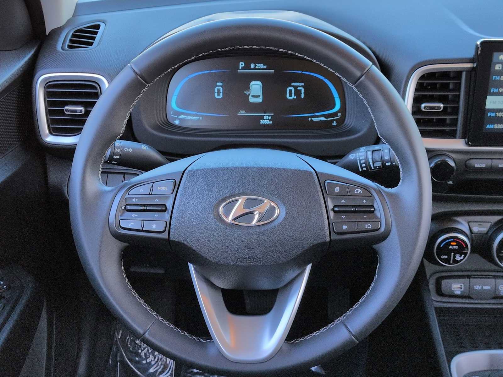 New 2026 Hyundai Venue SEL image 23