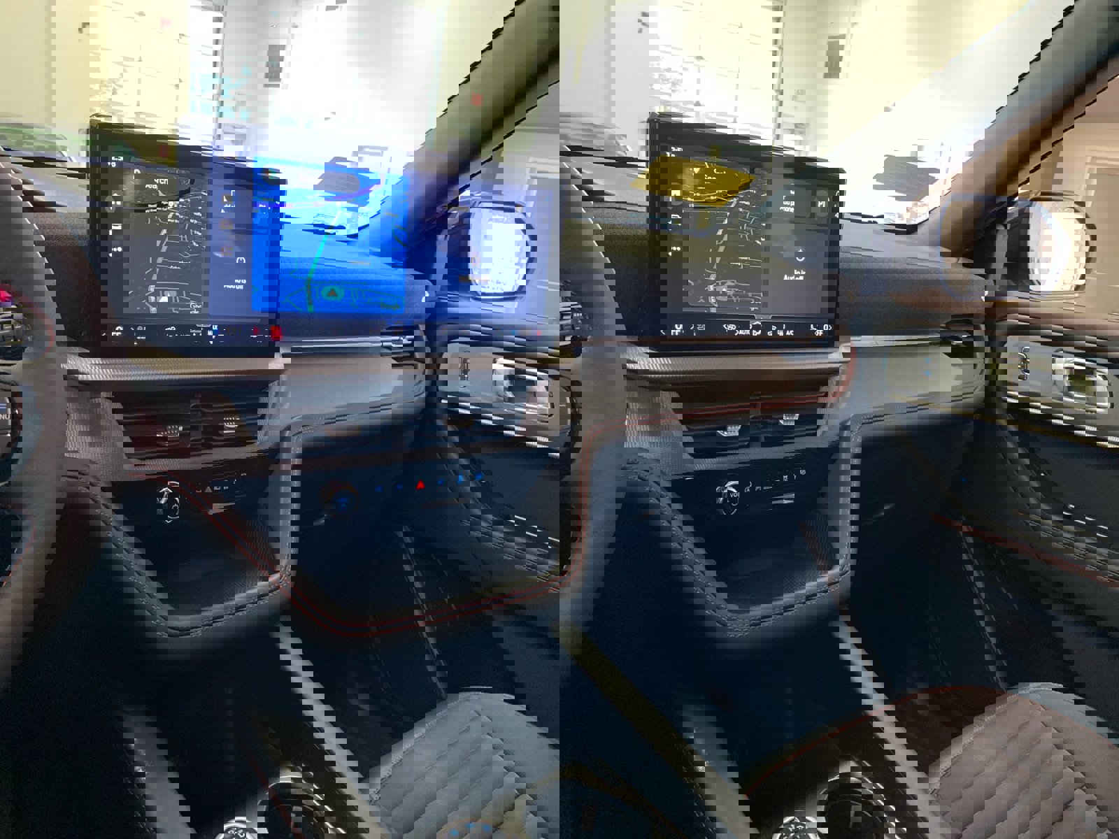 New 2026 Ford Explorer ST-Line w/ ST-Line Street Pack image 13