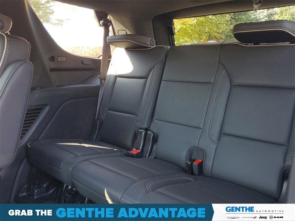 Used 2023 Chevrolet Tahoe Premier w/ Advanced Technology Package image 27