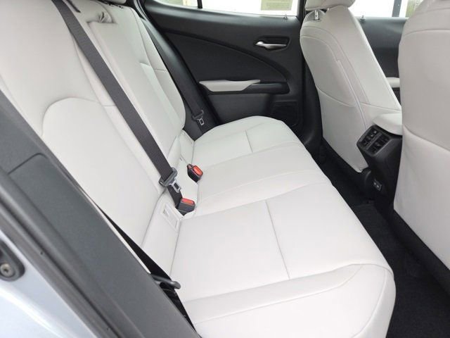 New 2025 Lexus UX 300h AWD image 6