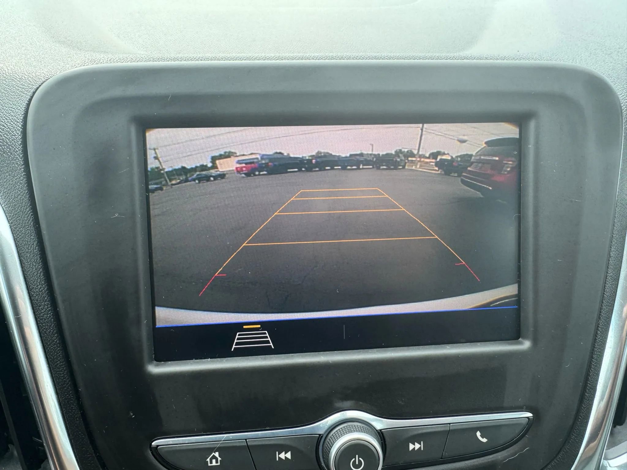 Used 2021 Chevrolet Equinox LT image 9