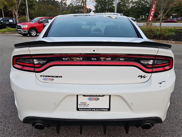 Used 2019 Dodge Charger R/T w/ Blacktop Package image 5