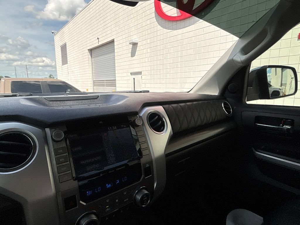 Used 2020 Toyota Tundra Platinum AWD/4WD image 17