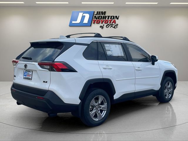 New 2025 Toyota RAV4 XLE image 5