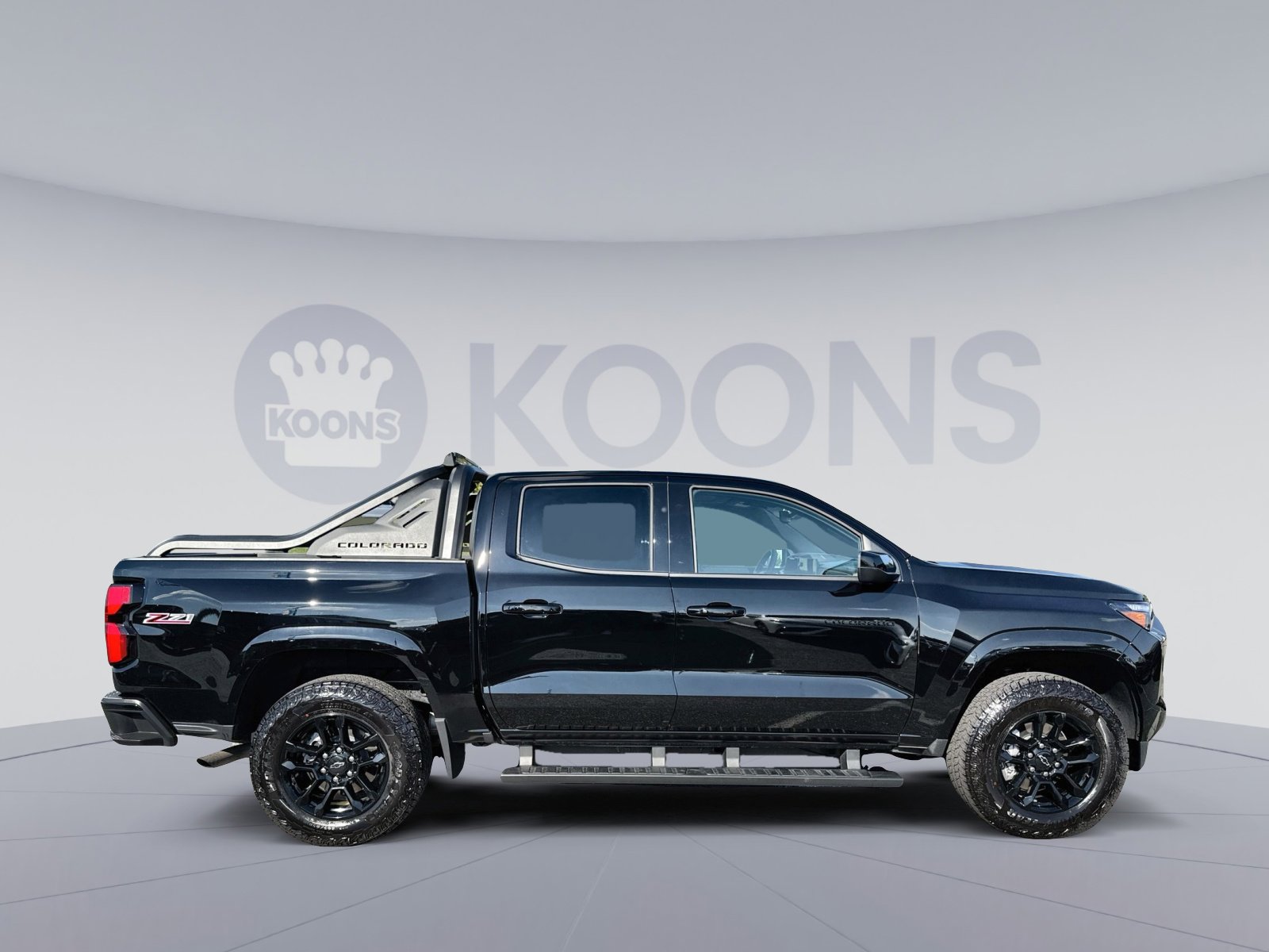 New 2025 Chevrolet Colorado Z71 w/ Midnight Edition image 8