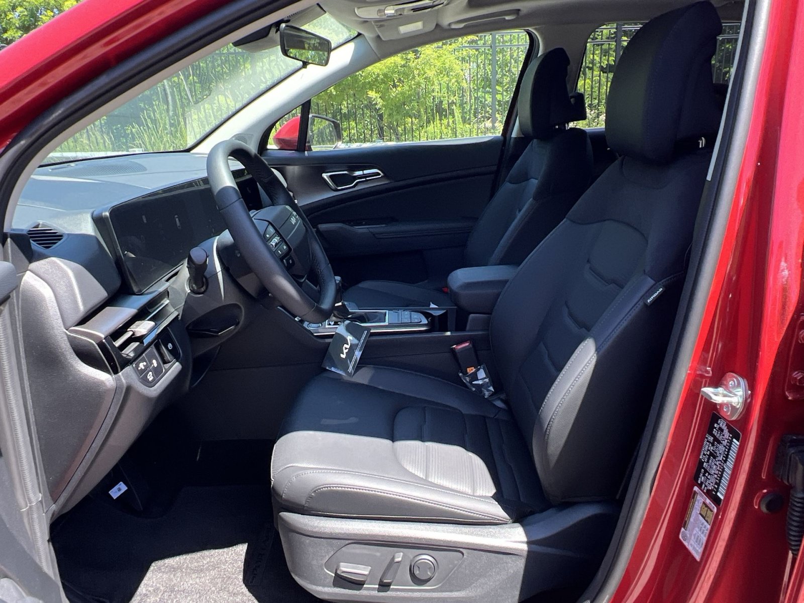 New 2026 Kia Sportage SX AWD/4WD image 18