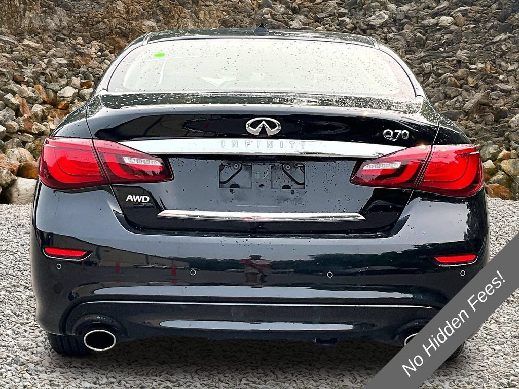 Used 2019 INFINITI Q70 Luxe AWD/4WD image 4