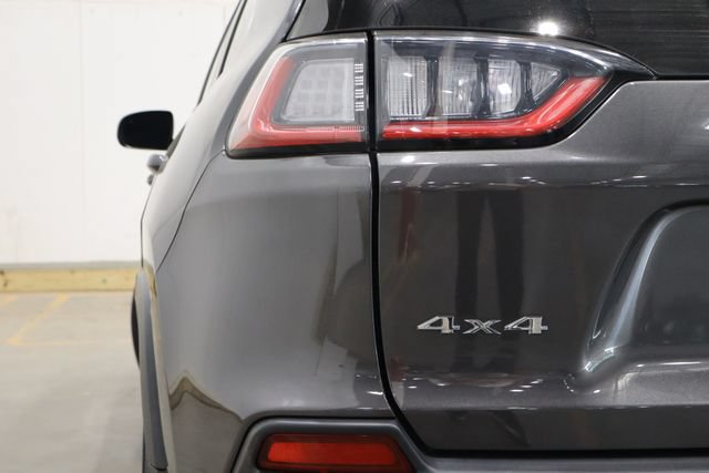 Used 2021 Jeep Cherokee Latitude Lux w/ Comfort/Convenience Group AWD/4WD image 44