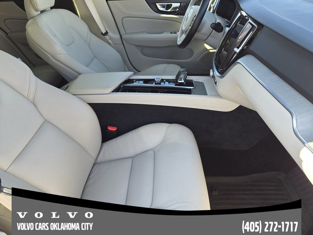 Certified 2024 Volvo V60 B5 Cross Country Plus w/ Protection Package Premier image 13