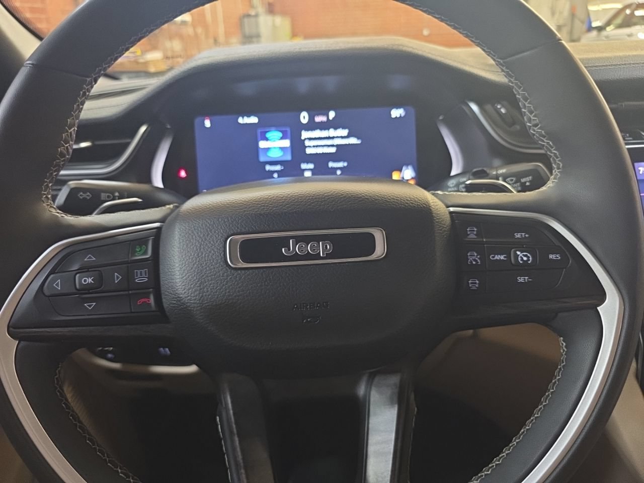 Used 2023 Jeep Grand Cherokee Limited RWD image 22