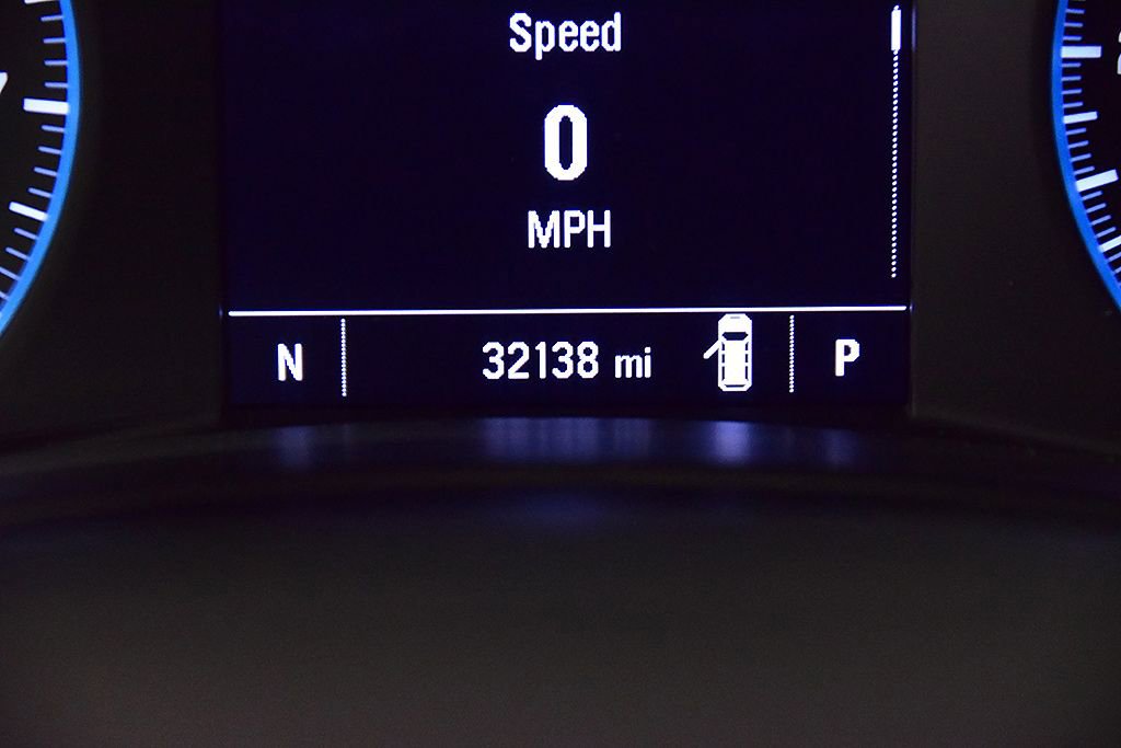 Used 2023 Chevrolet Equinox LS AWD/4WD image 16