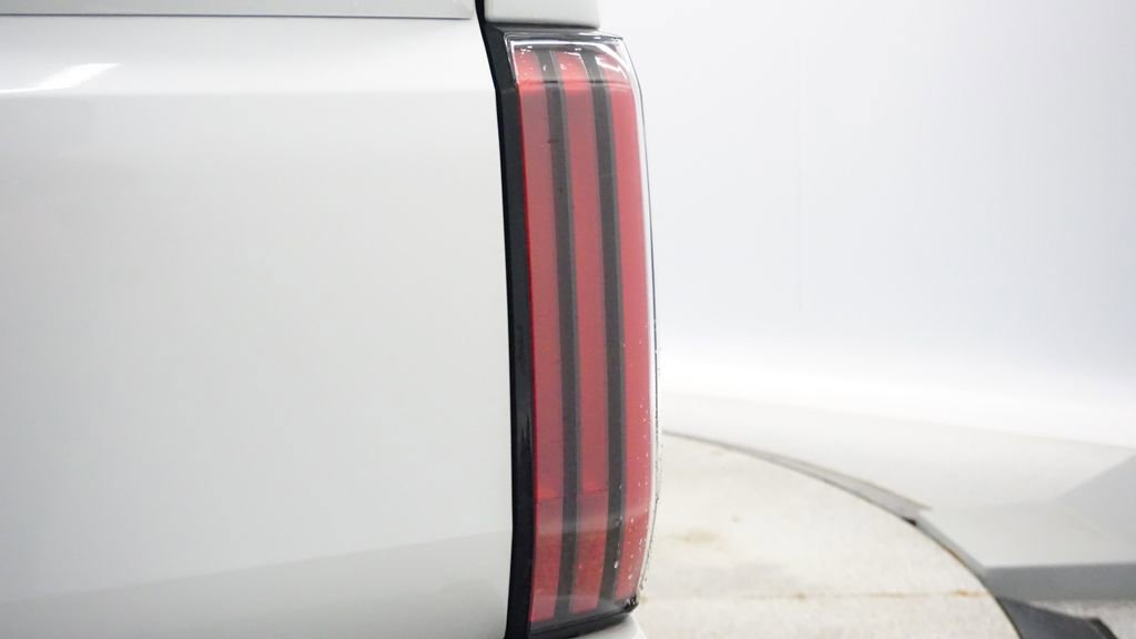 Used 2025 Toyota Tundra Limited image 12