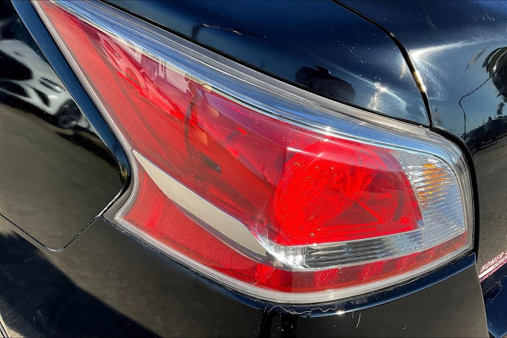 Used 2015 Nissan Altima 2.5 SL w/ Moonroof Package image 29