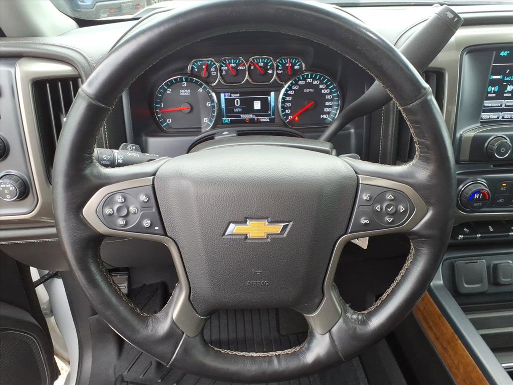 Used 2018 Chevrolet Silverado 1500 High Country image 24
