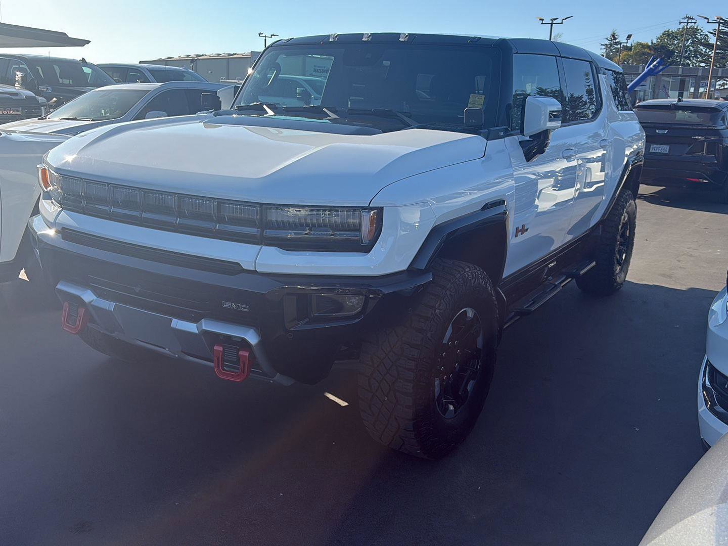 Used 2025 GMC Hummer EV 3X w/ Extreme Off-Road Package image 32