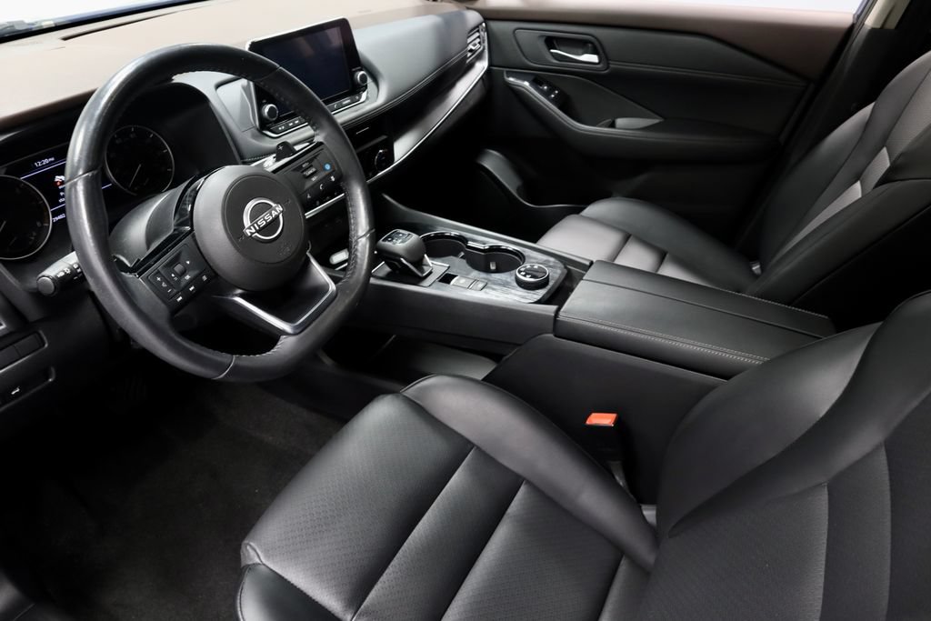 Certified 2023 Nissan Rogue SV w/ SV Premium B Package AWD/4WD image 23
