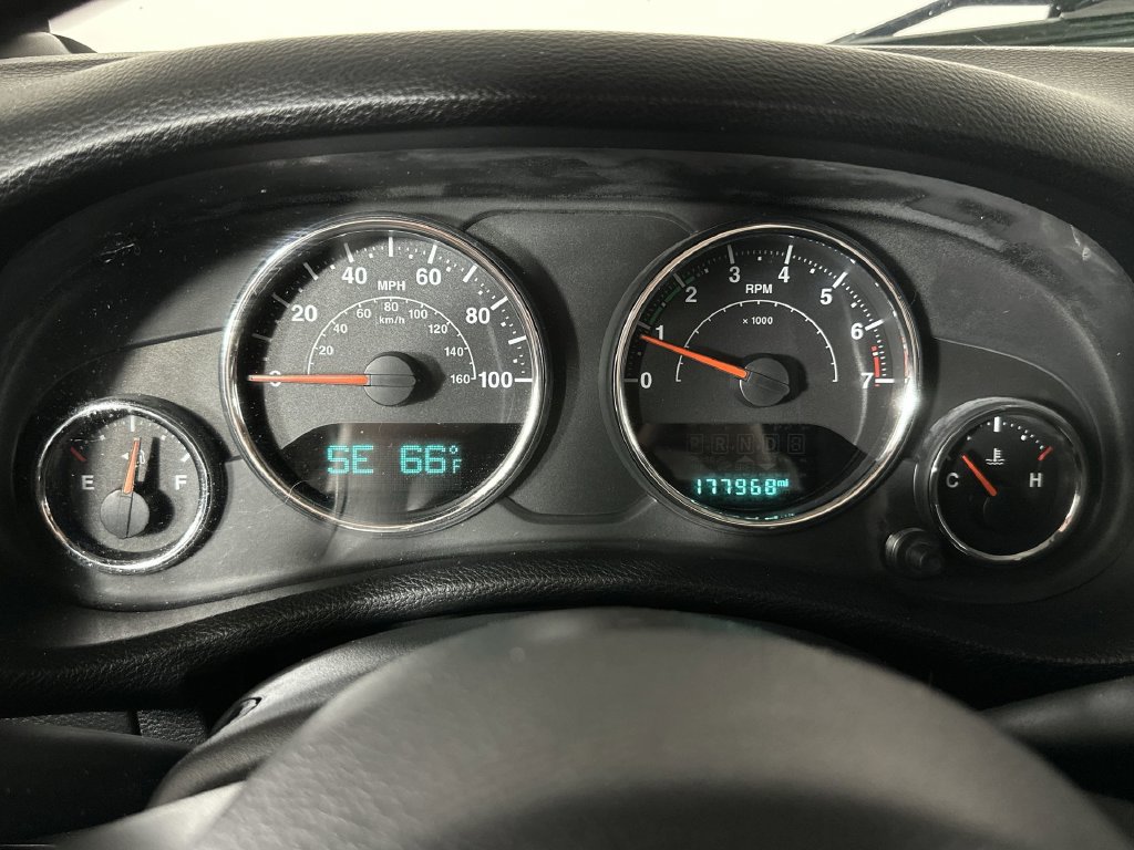 Used 2016 Jeep Wrangler Unlimited Sport AWD/4WD image 15