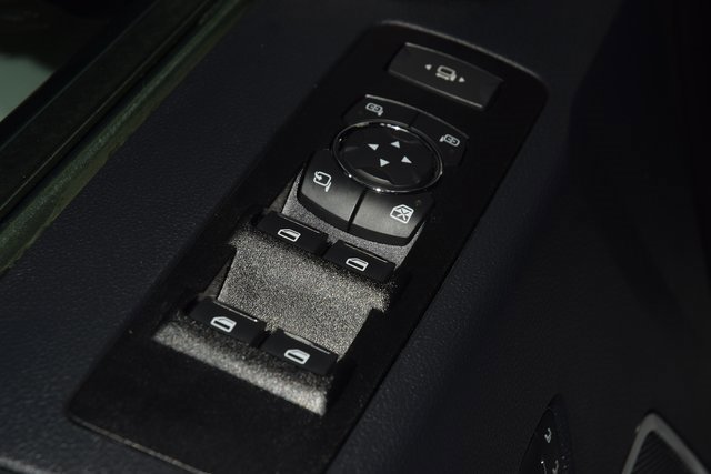 Used 2022 Ford F450 Platinum w/ FX4 Off-Road Package image 53