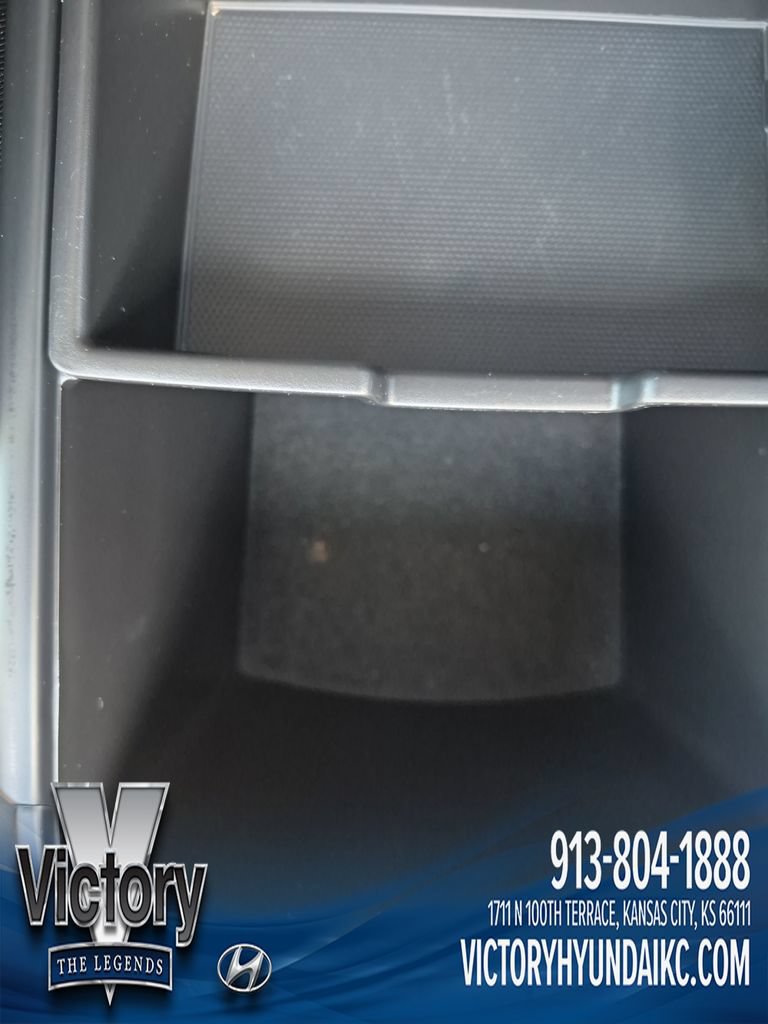 Used 2019 Kia Sorento L FWD image 24