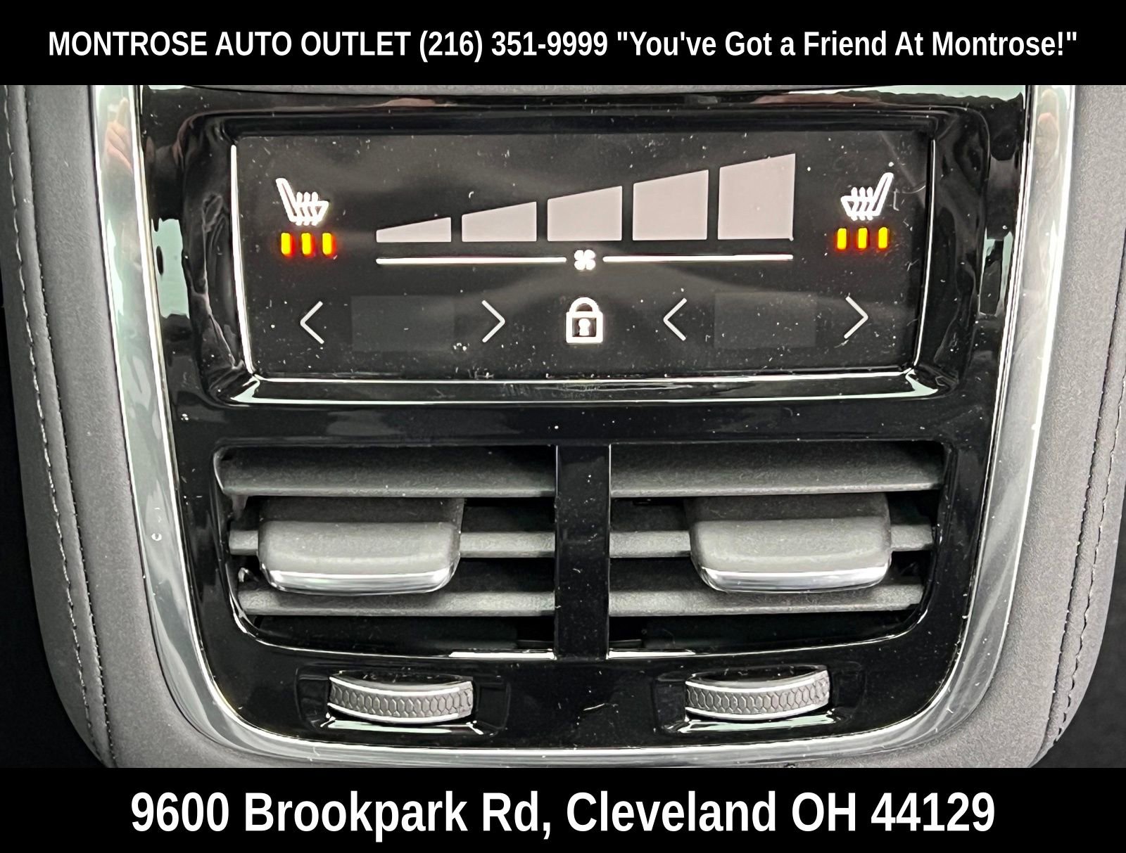 New 2026 Volvo XC90 T8 Plus w/ Protection Package Premier image 16