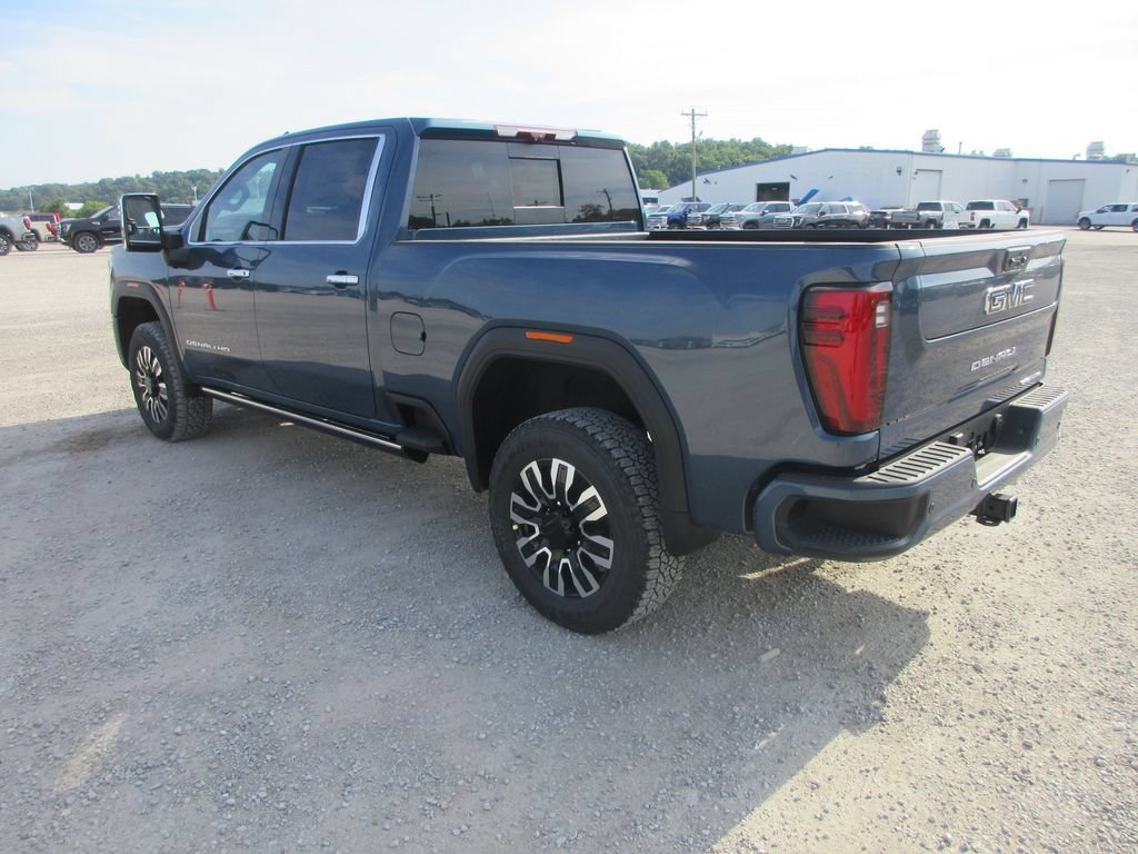 New 2026 GMC Sierra 2500 Denali Ultimate AWD/4WD image 9