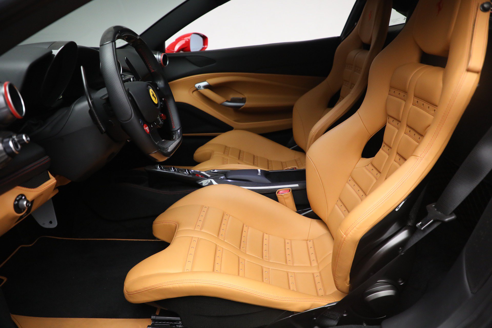 Certified 2020 Ferrari F8 Tributo RWD image 14